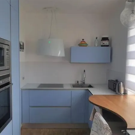 Dans Le Coeur Historique De アパート *